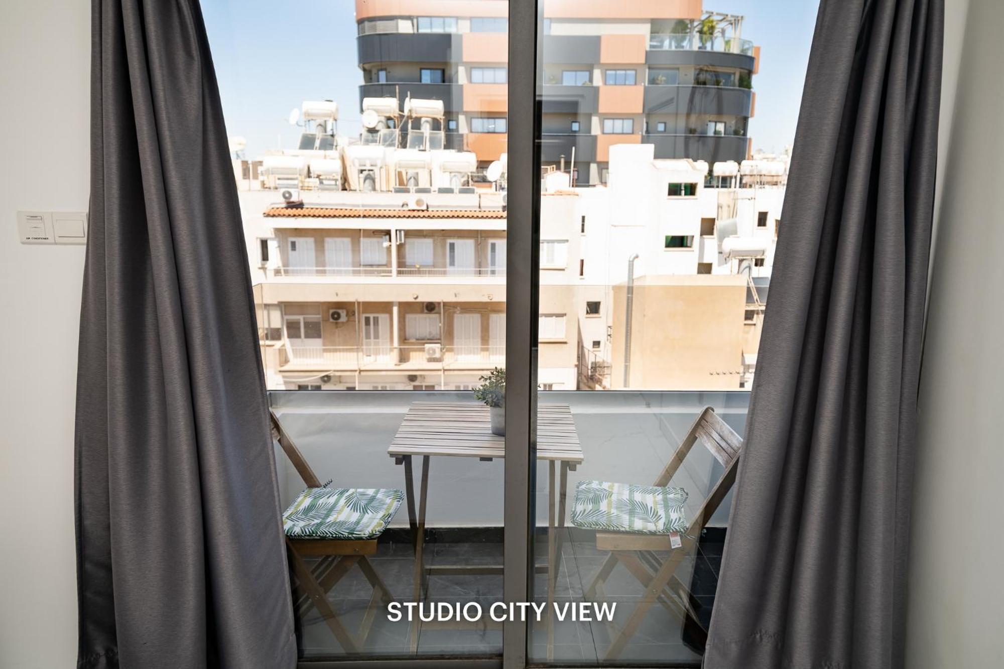 Lazuli City&Seaview Apartments Larnaka Exterior foto